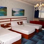 Business Grand 4*