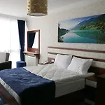 Business Grand 4*