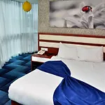 Business Grand 4*