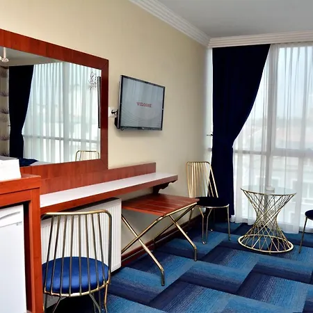 Hotel Business Grand