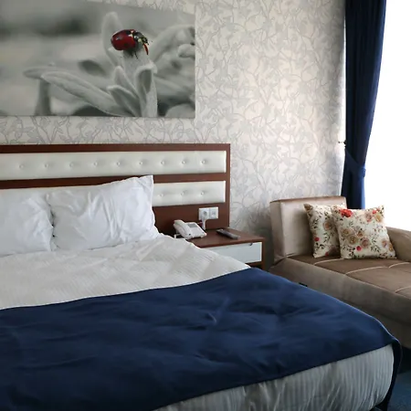 Business Grand Отель 4*