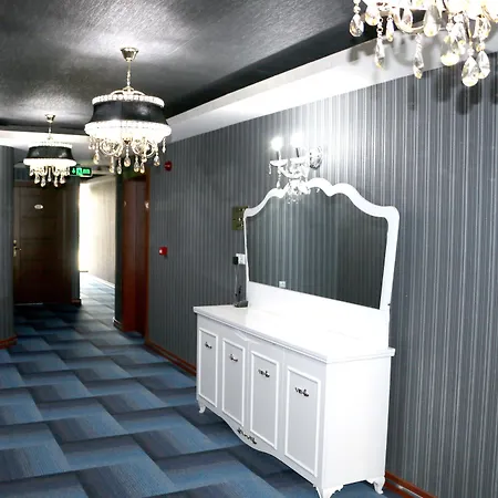 Business Grand 4*