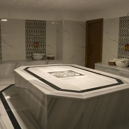 Hotel Business Grand