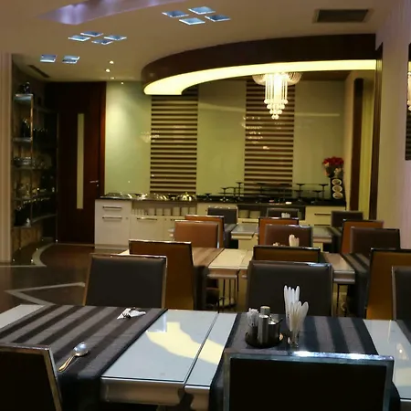 Business Grand