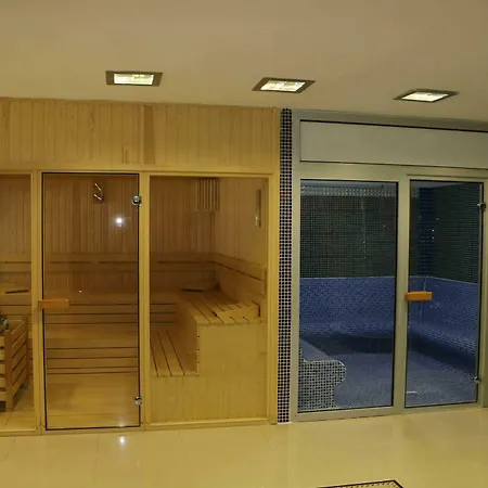 Business Grand Hotel