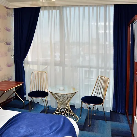 Hotel Business Grand 4*